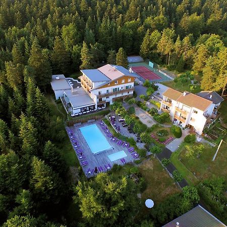 Logis Hotel Clair Matin Le Chambon-sur-Lignon Exterior foto